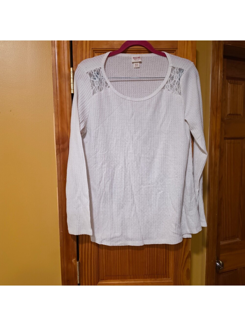 Mossimo Supply Co white long sleeve top